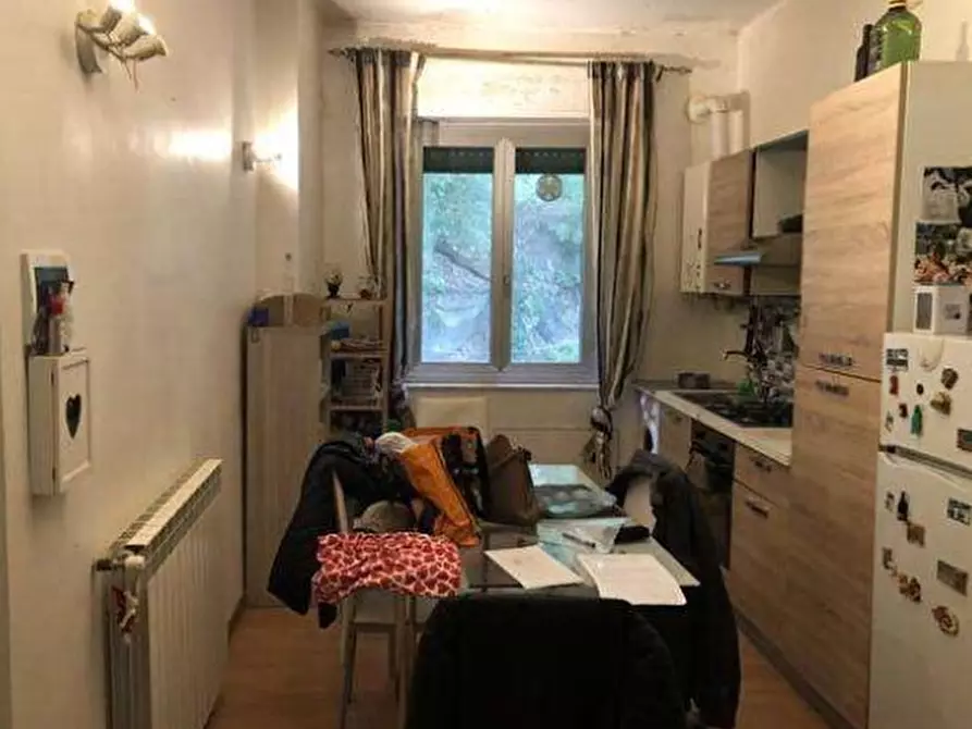 Immagine 3 di Trilocale in vendita  in Via delle Gavette 39/10 a Genova