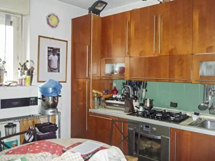 Immagine 5 di Pentalocale in vendita  in Via Luigi Pasteur 4 a Torino