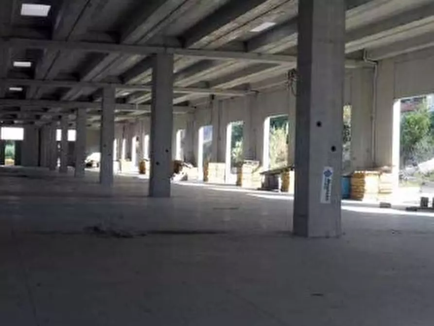 Immagine 9 di Attività artigianale in vendita  in Via della Nunziata snc a Savona