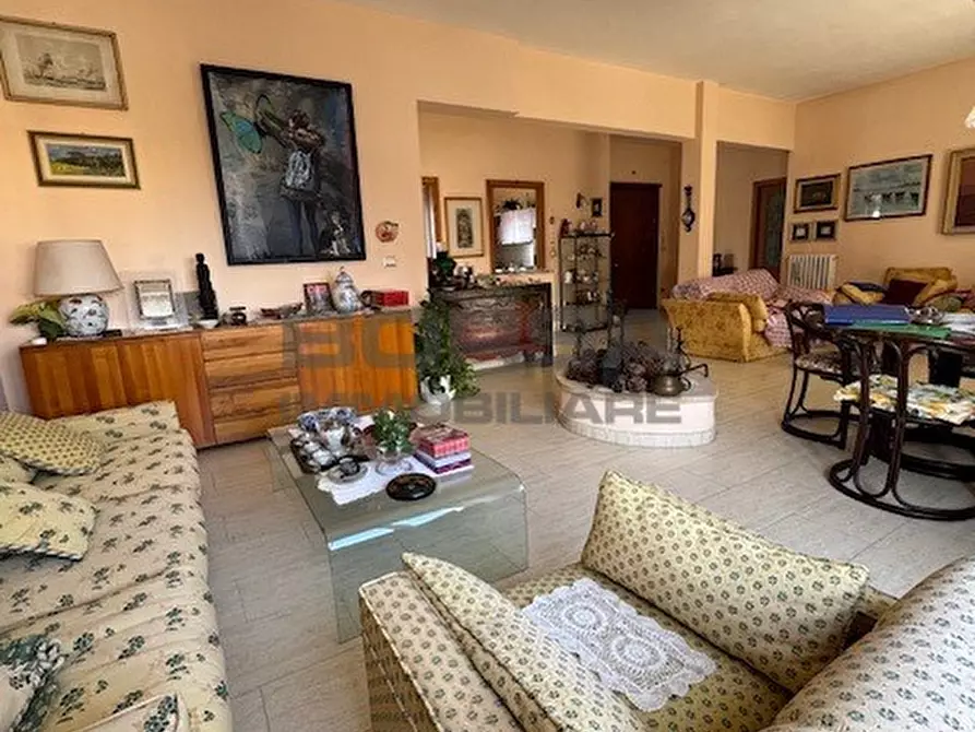 Immagine 29 di Quadrilocale in vendita  in Via Goito 132 a Livorno