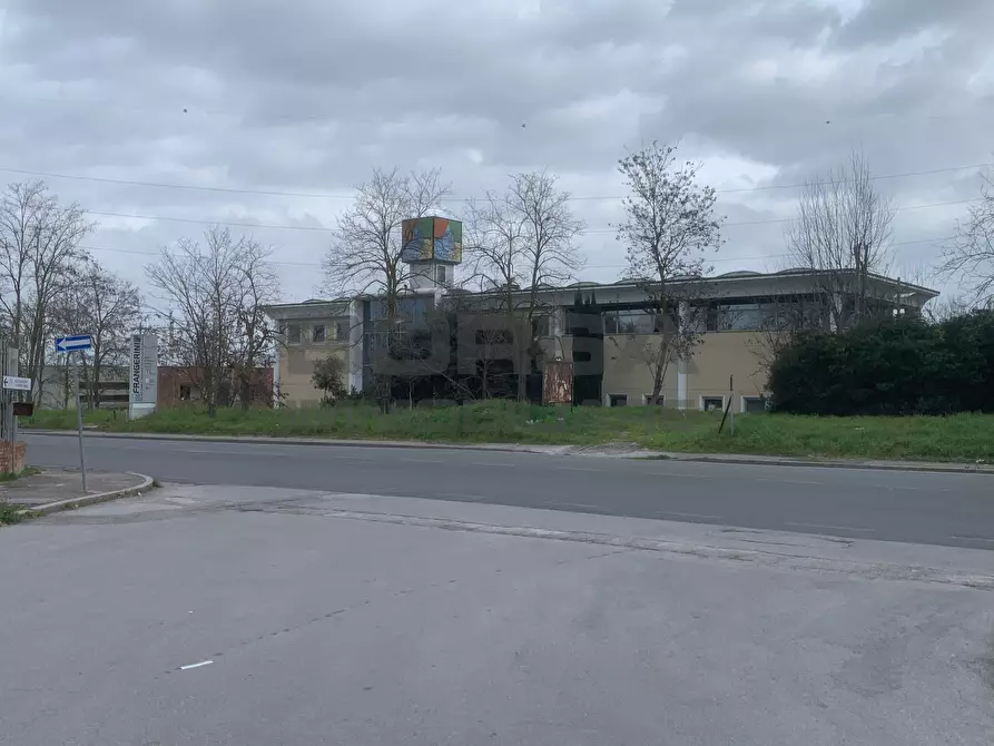 Immagine 27 di Capannone industriale in vendita  in Via Dell'artigianato 300 a Livorno
