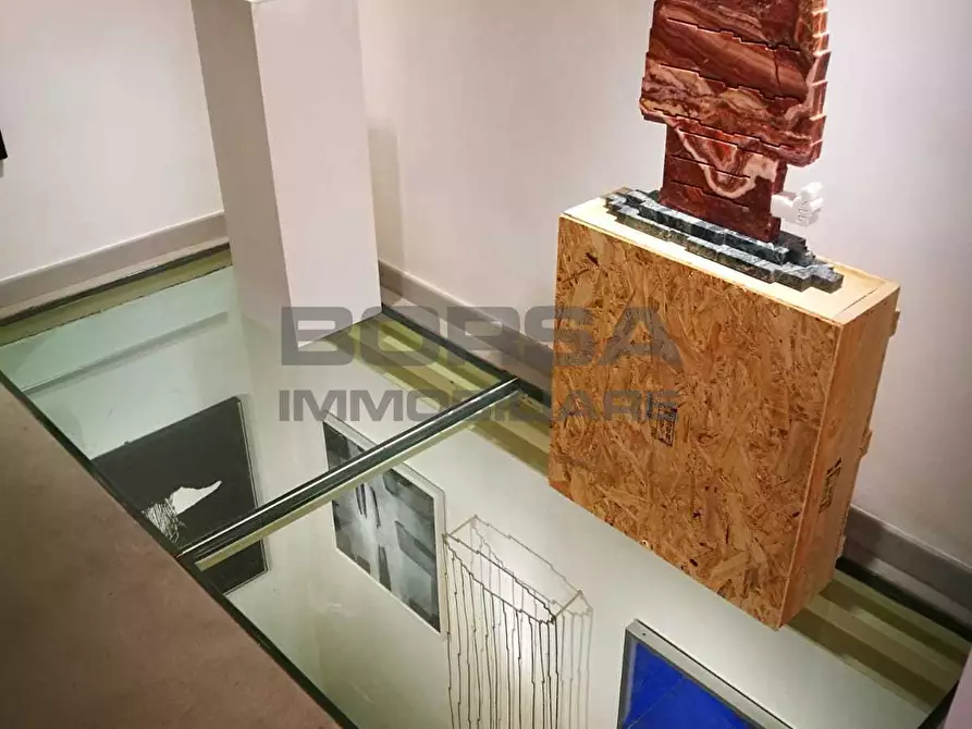 Immagine 19 di Attività commerciale in vendita  in Via Roma a Livorno