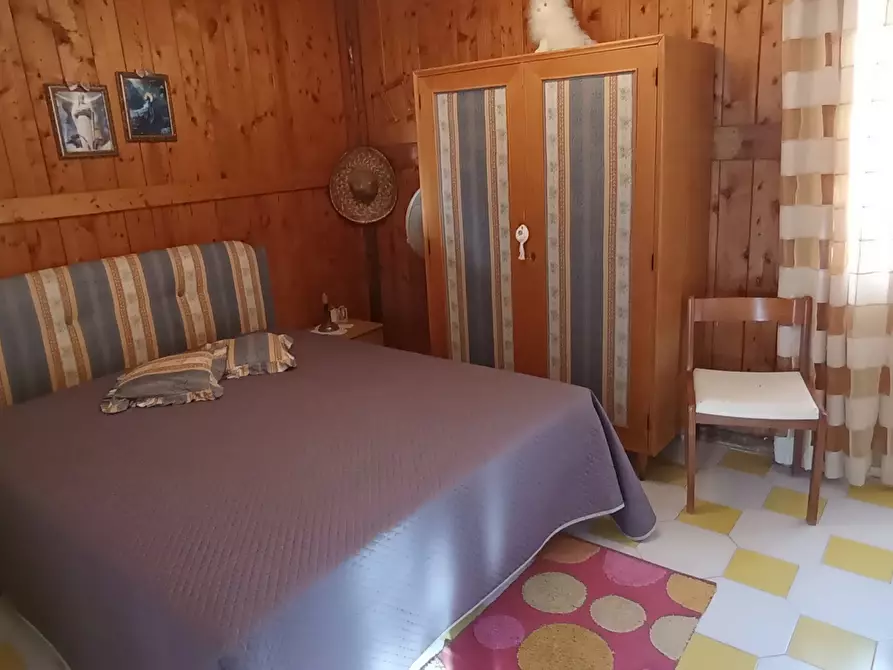 Immagine 9 di Casa indipendente in vendita  a Ragusa