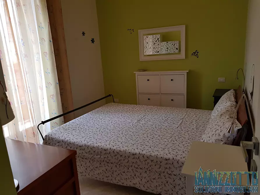 Immagine 8 di Bilocale in affitto  a Ragusa