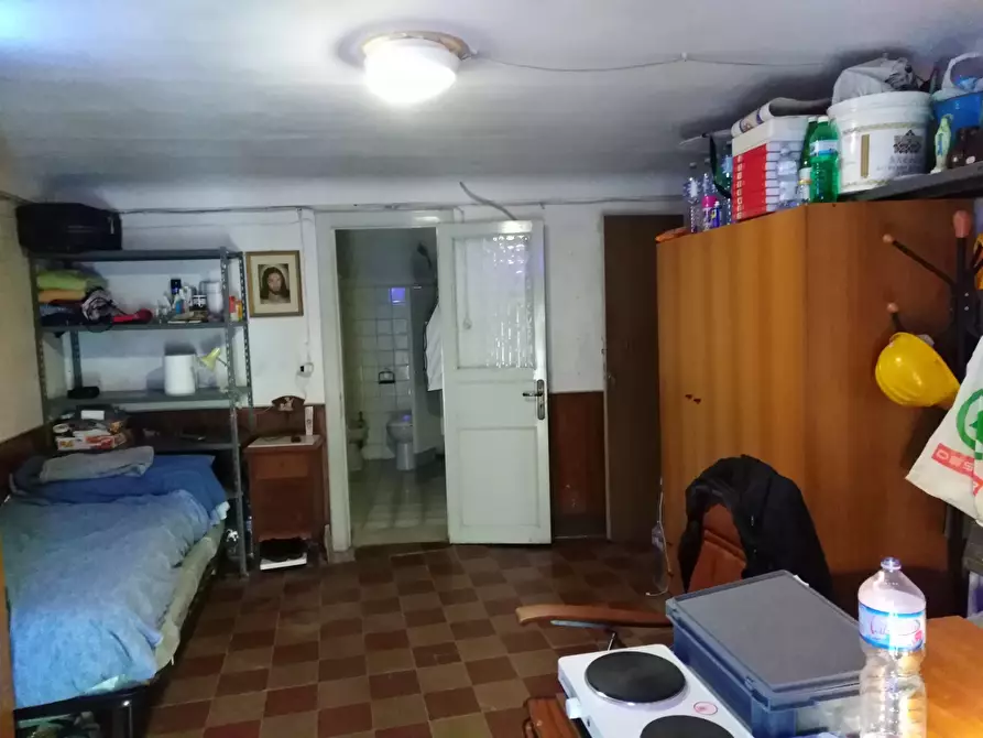 Immagine 13 di Casa indipendente in vendita  a Ragusa