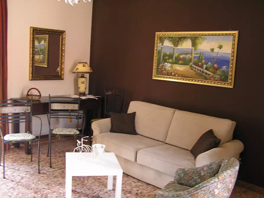 Immagine 9 di Casa indipendente in affitto  a Ragusa