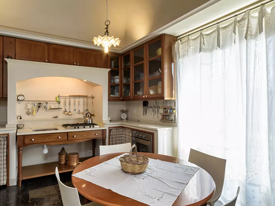 Immagine 5 di Casa indipendente in vendita  a Ragusa