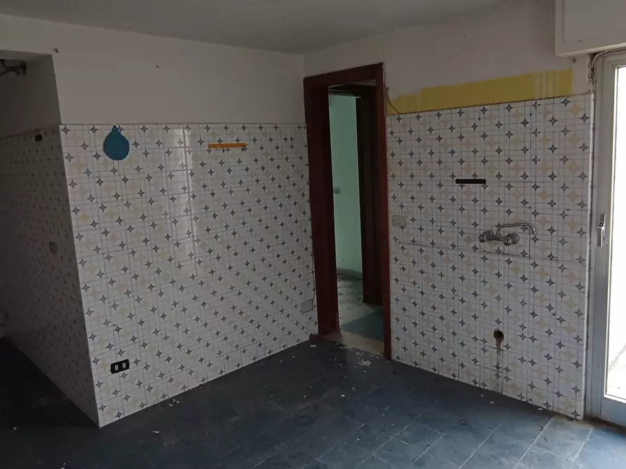 Immagine 11 di Casa indipendente in vendita  a Ragusa