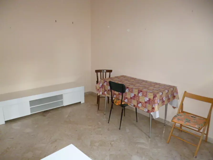 Immagine 10 di Casa indipendente in vendita  a Ragusa