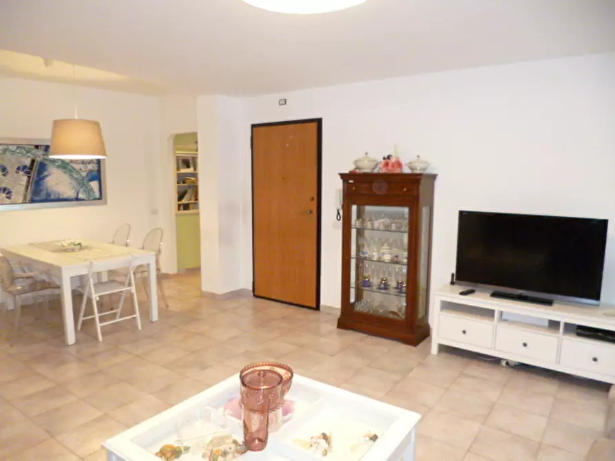 Immagine 5 di Quadrilocale in affitto  a Ragusa