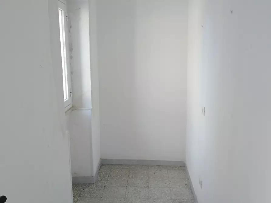 Immagine 6 di Bilocale in affitto  a Ragusa
