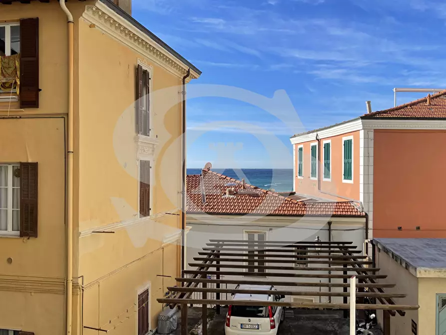 Immagine 13 di Trilocale in affitto  in Via Roma 9 a Ospedaletti