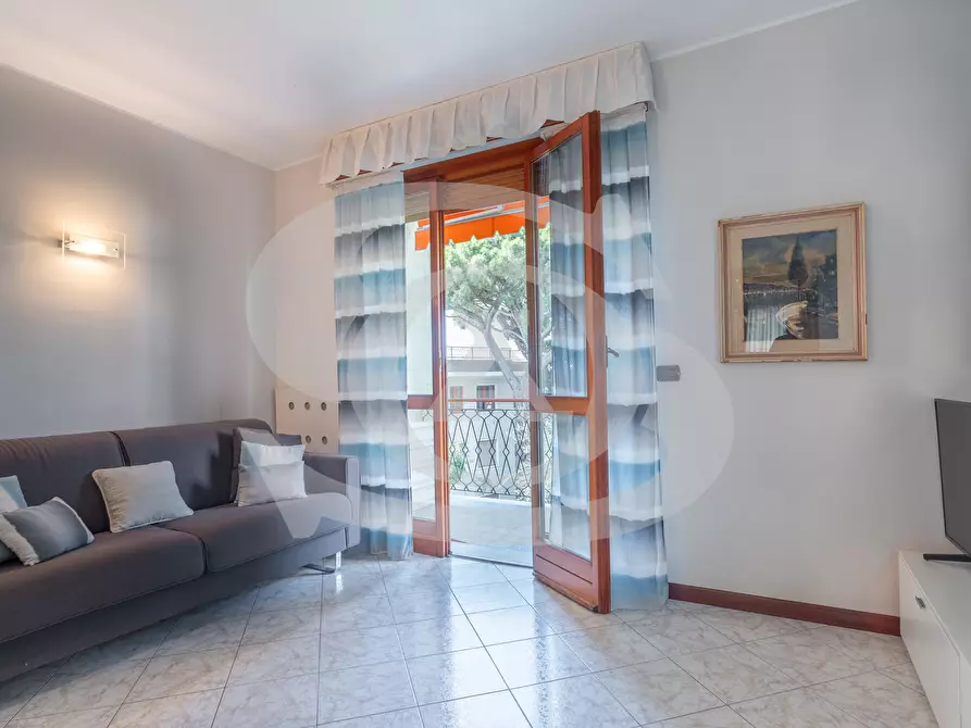 Immagine 5 di Bilocale in vendita  in Via Hope 10 a San Remo