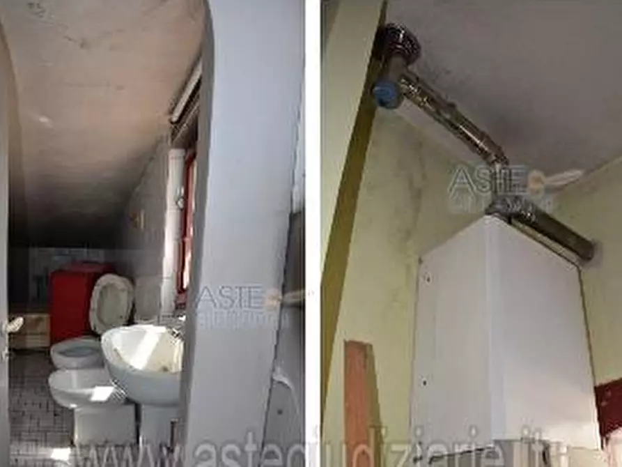 Immagine 3 di Porzione di casa in vendita  a Rimini