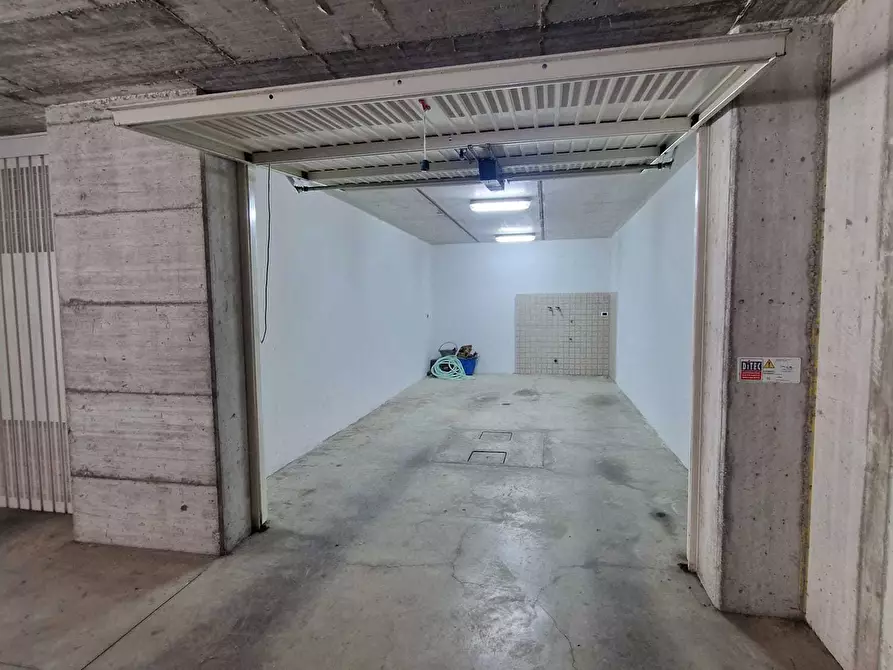 Immagine 36 di Villetta a schiera in vendita  a Meldola