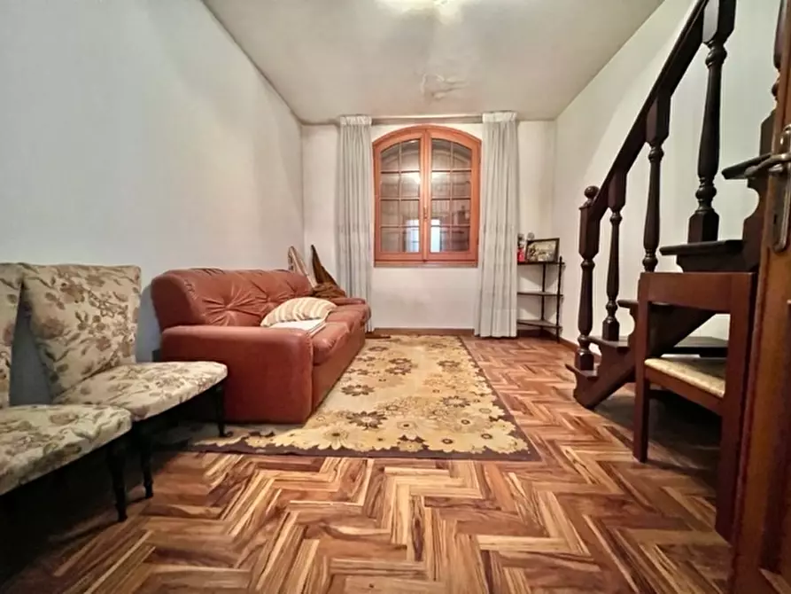 Immagine 25 di Villa in vendita  a Cesena