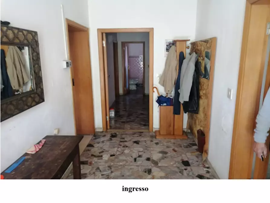 Immagine 9 di Casa bifamiliare in vendita  a Cesena