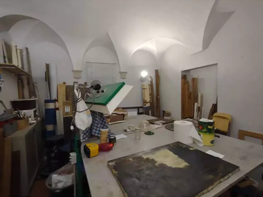 Immagine 4 di Locale commerciale in vendita  a Cesena