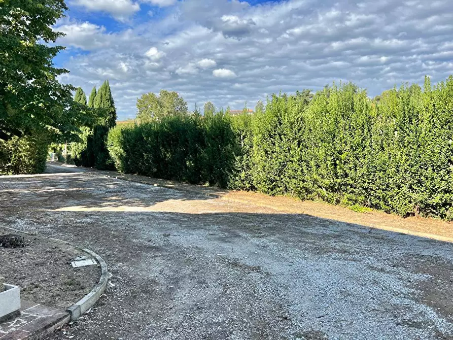 Immagine 39 di Villa in vendita  a Cesena