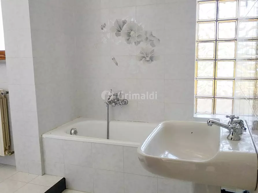 Immagine 8 di Porzione di casa in vendita  in Via dei Zucchetti 1 a Nettuno