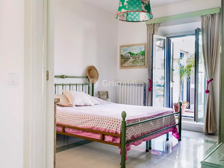 Immagine 18 di Quadrilocale in affitto  in Piazza Pia 16 a Anzio