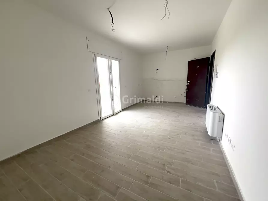 Immagine 3 di Trilocale in vendita  in Via Monte Civetta 2 a Nettuno