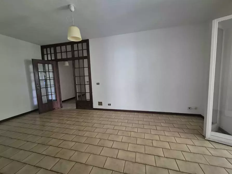 Immagine 11 di Quadrilocale in vendita  in Via Tino Paggi 22 a Sestri Levante