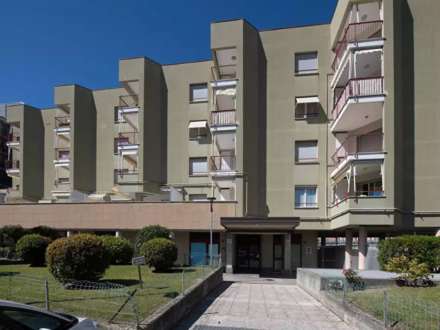 Immagine 16 di Bilocale in affitto  in Via Eraldo Fico Virgola 80 a Sestri Levante