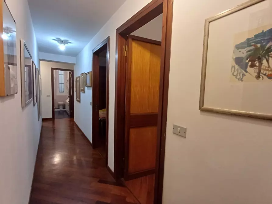 Immagine 4 di Appartamento in vendita  in Corso Colombo 47 a Sestri Levante