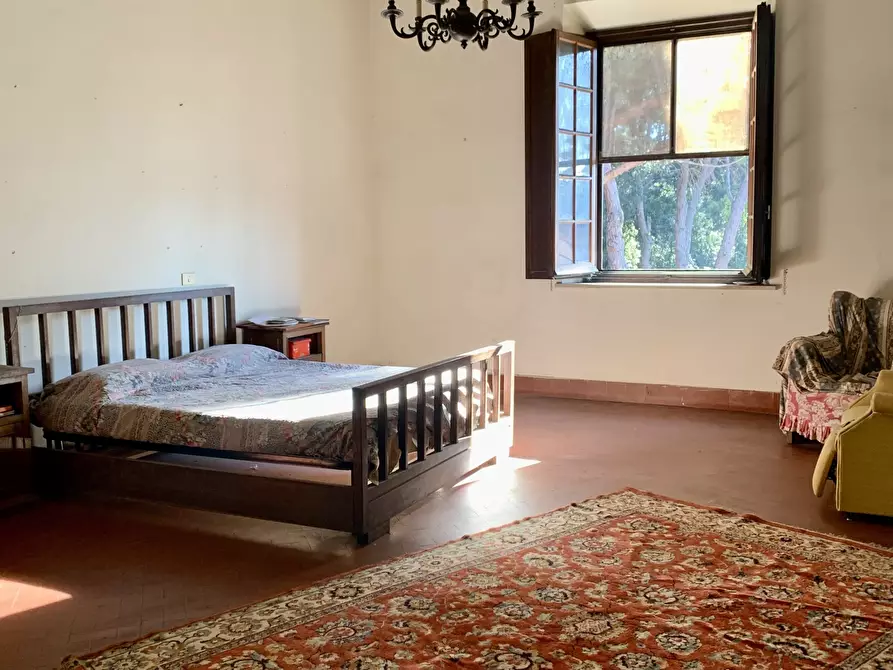 Immagine 10 di Villa in vendita  in Stagno a Collesalvetti