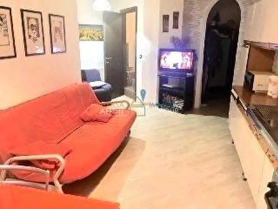 Immagine 5 di Trilocale in vendita  in Via Argine Destro Carrione 15 a Carrara