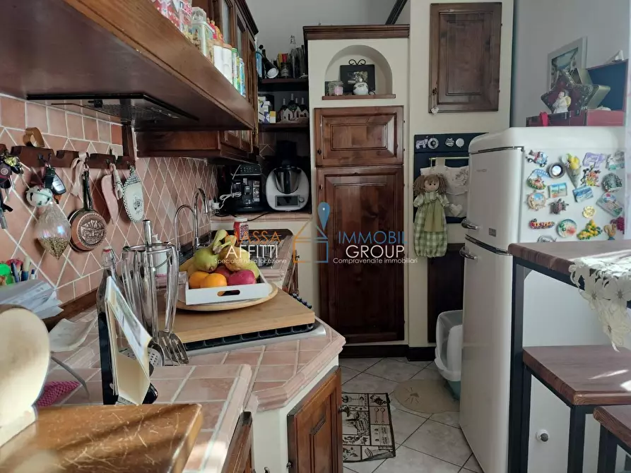 Immagine 7 di Quadrilocale in vendita  in Via Lago 37 a Montignoso