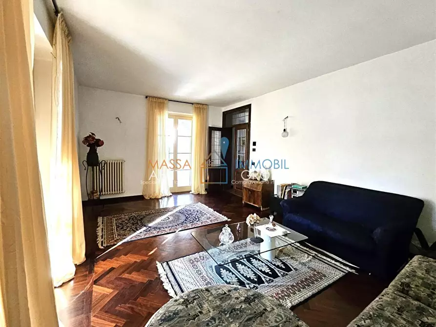 Immagine 1 di Casa indipendente in vendita  in Via Villaggio Castagnara 83 a Massa