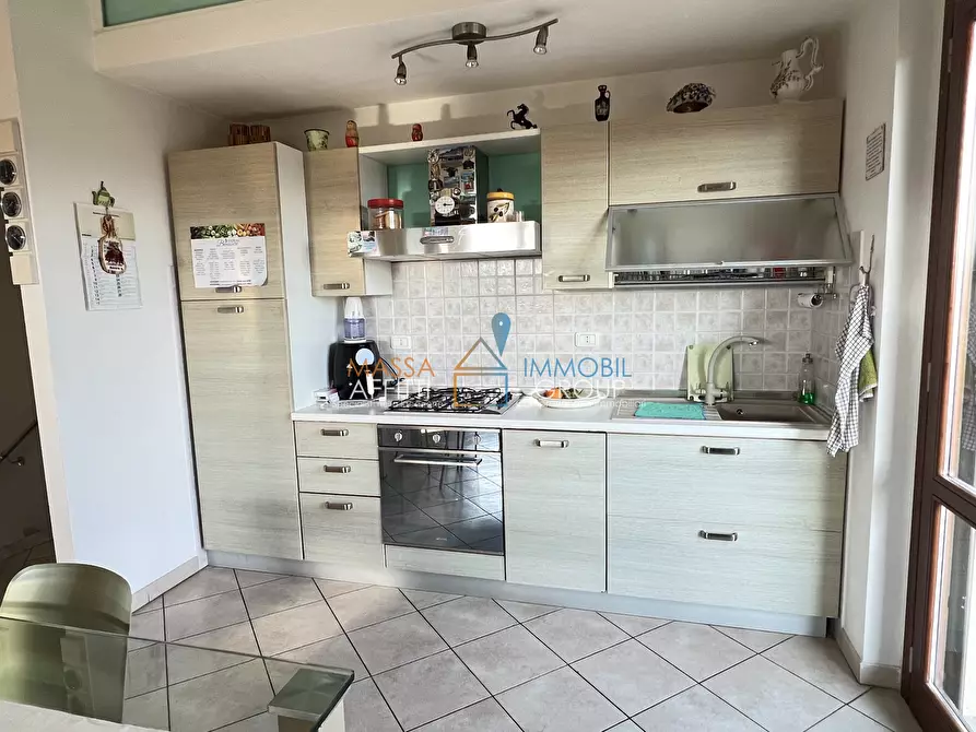 Immagine 35 di Pentalocale in vendita  in Via Flavio Torello Baracchini 29 a Massa