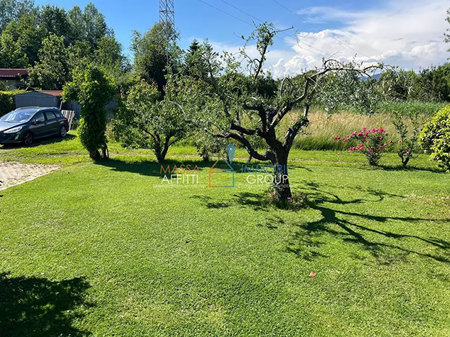 Immagine 22 di Porzione di casa in affitto  in Via Romana 202 a Massa