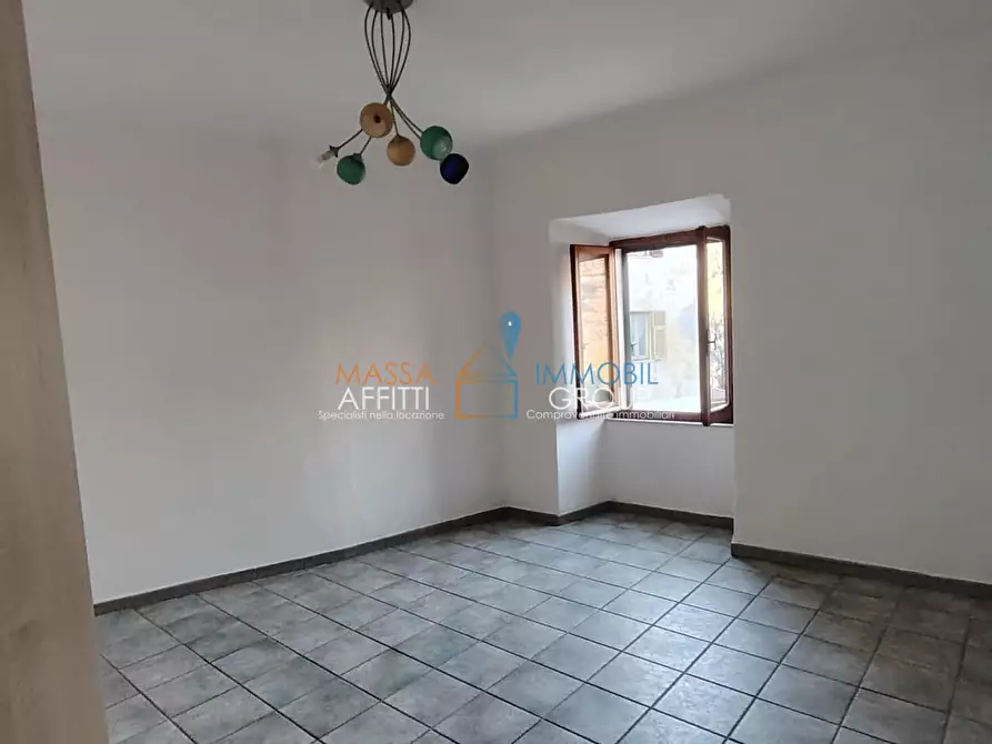 Immagine 4 di Quadrilocale in vendita  in Frazione Pariana a Massa