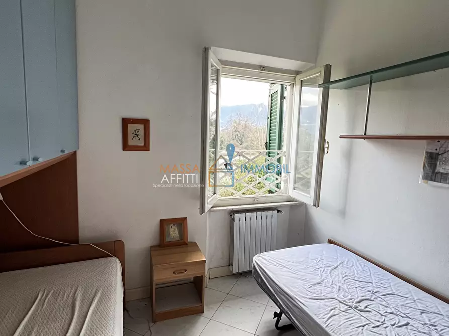 Immagine 23 di Porzione di casa in vendita  in Via dei Lecci 3 a Massa