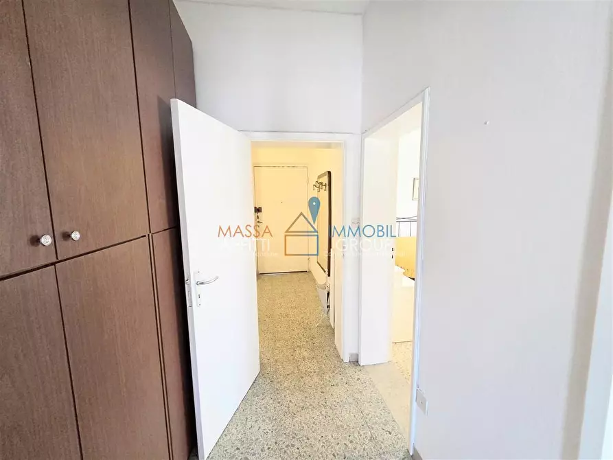 Immagine 16 di Pentalocale in vendita  in Via Bagnone 17 a Massa