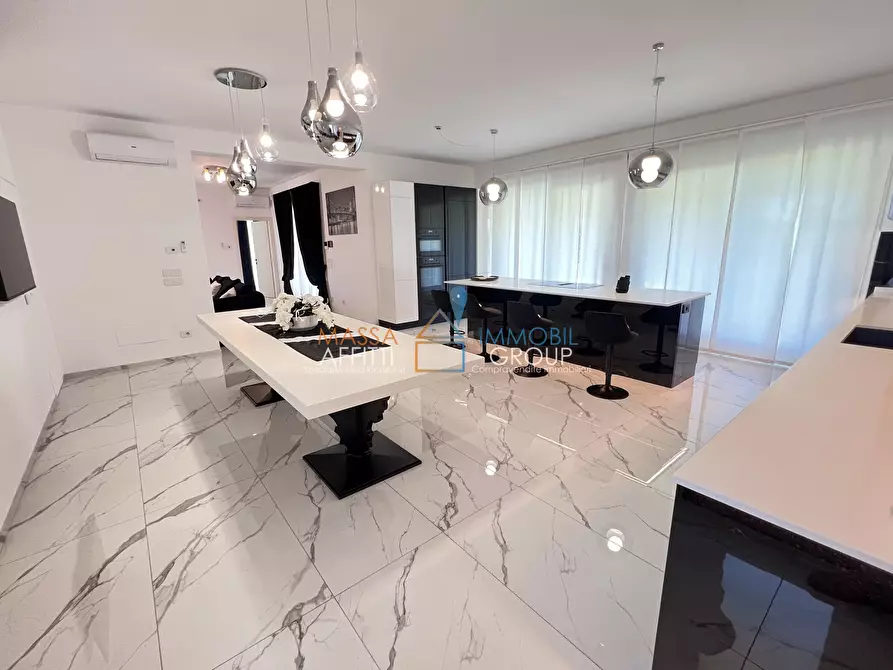 Immagine 12 di Villa in affitto  in Via Vaiana 91 a Pietrasanta