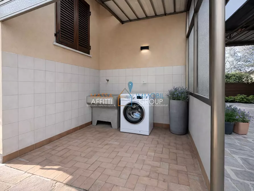 Immagine 30 di Casa indipendente in vendita  in Via Romolo Briglia 7 a Massa