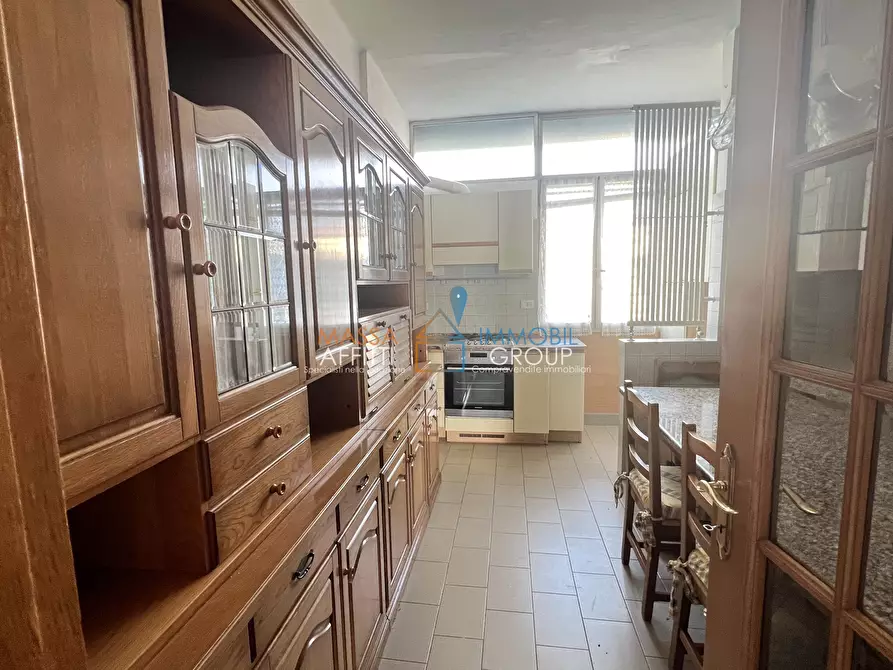 Immagine 10 di Pentalocale in vendita  in Via Galissano 11 a Carrara