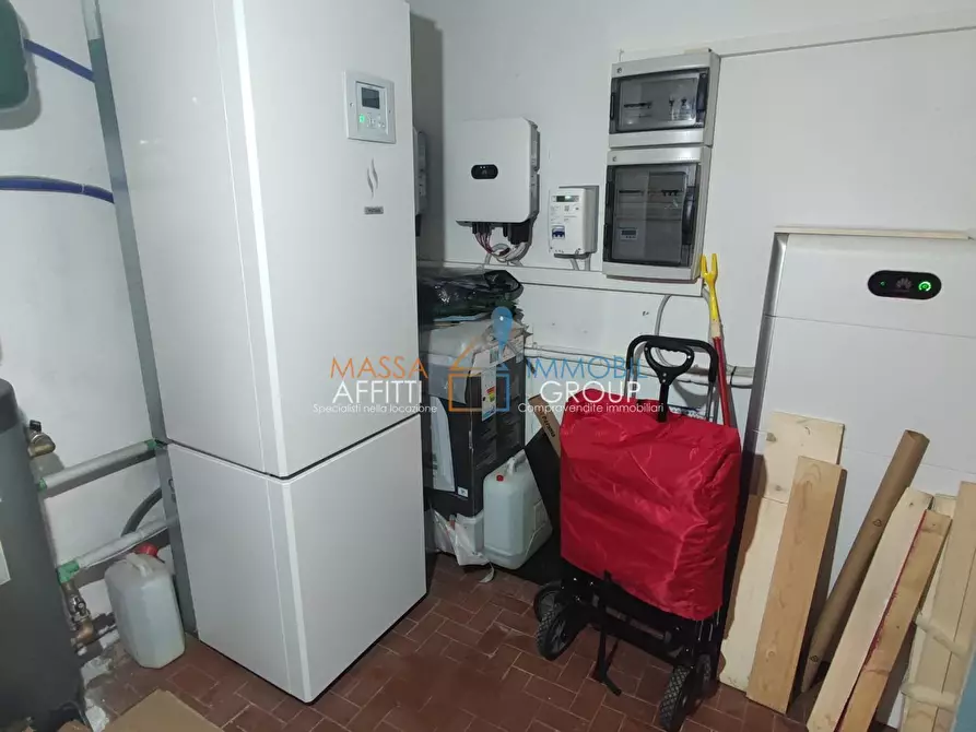 Immagine 26 di Terratetto in vendita  in Via dei Colli 29 a Massa