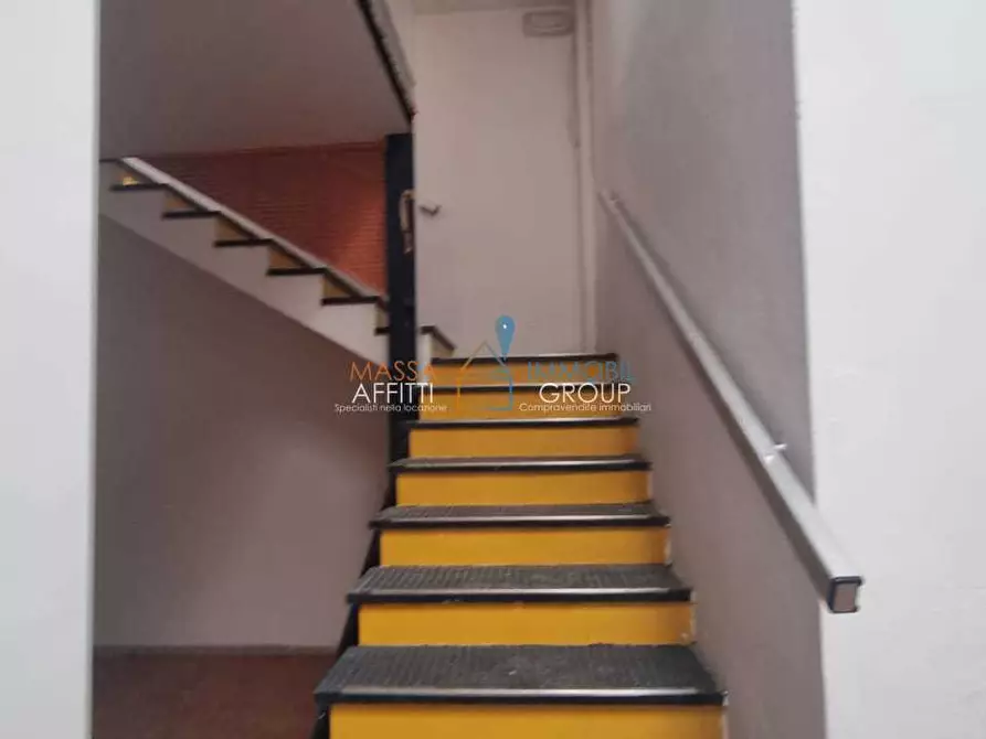Immagine 8 di Locale commerciale in affitto  in Via Plebiscito 8/A a Carrara