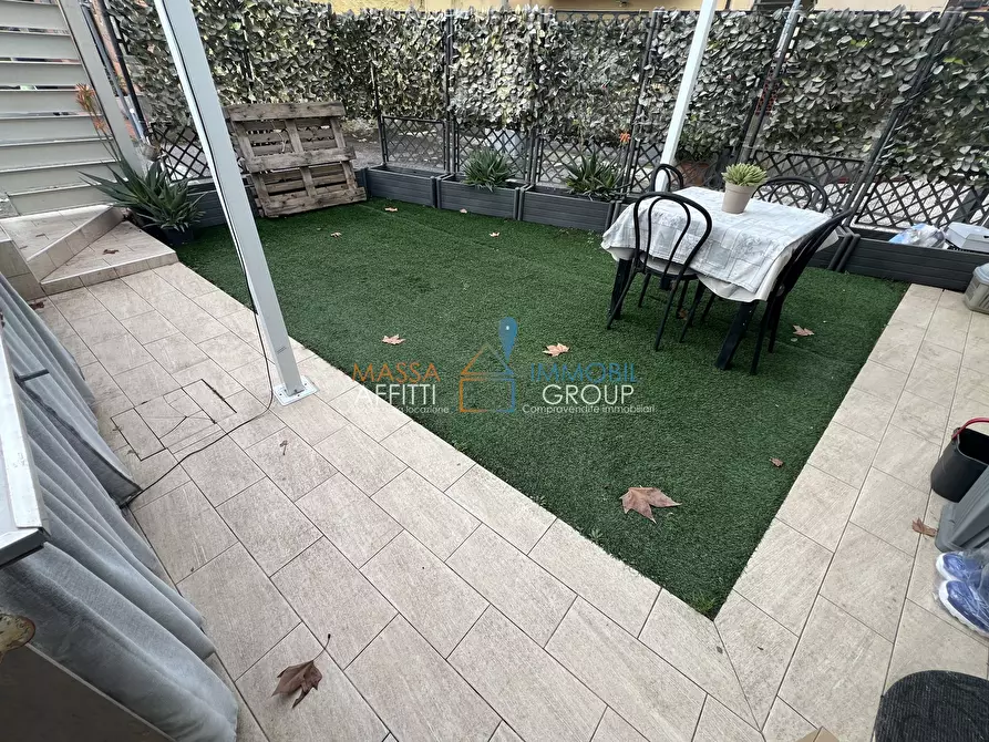 Immagine 3 di Casa indipendente in vendita  in Via della Gora 88 a Massa