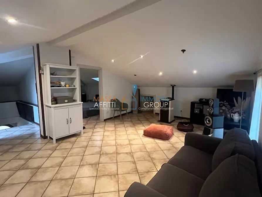 Immagine 49 di Porzione di casa in vendita  in Via Celia 1 a Massa