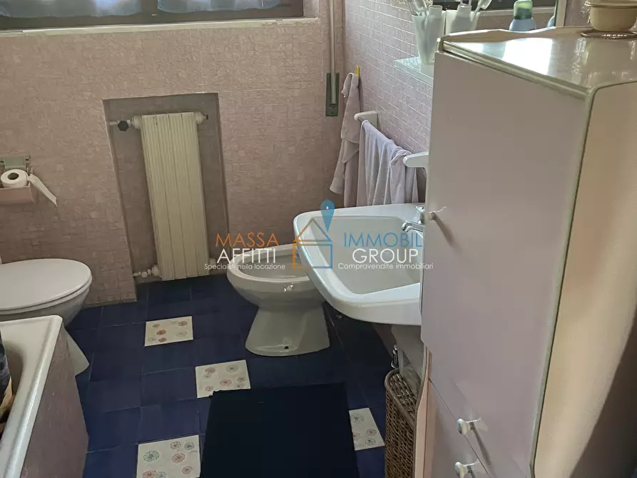 Immagine 20 di Pentalocale in vendita  in Piazza Gino Lucetti 11B a Carrara