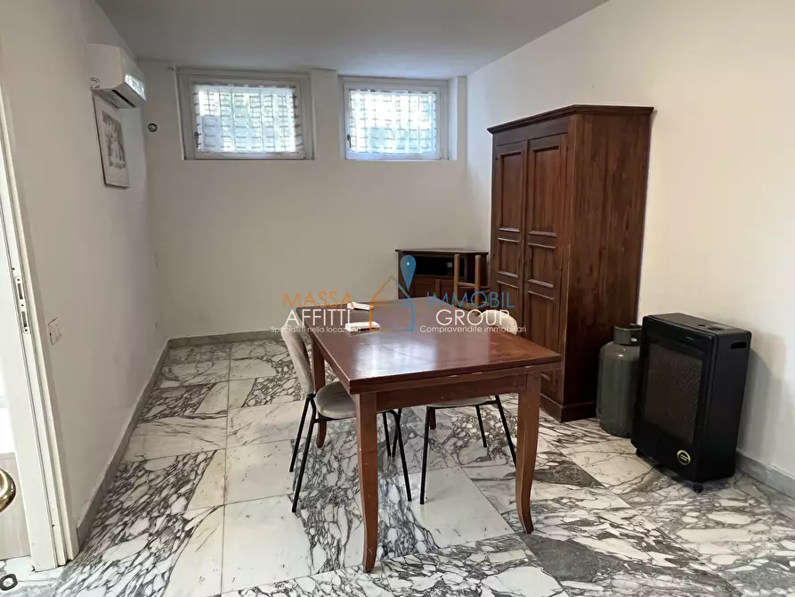 Immagine 5 di Trilocale in vendita  in Via Garibaldi 27 a Carrara