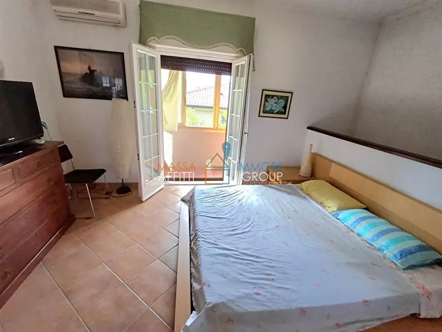 Immagine 8 di Villetta a schiera in vendita  in Via Fenice 70 a Massa