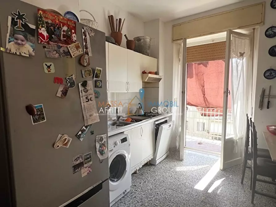 Immagine 7 di Quadrilocale in vendita  in Via G. B. Giorgini 3 a Massa