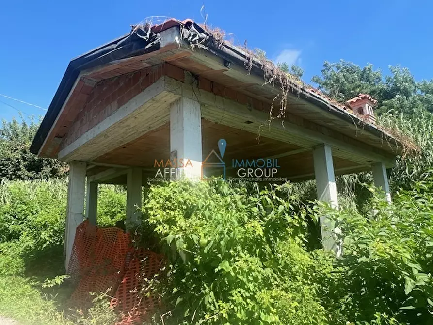 Immagine 2 di Casa indipendente in vendita  in Via del Fescione 1 a Massa